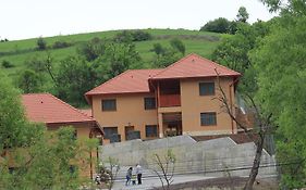 Casa 77*** Praid